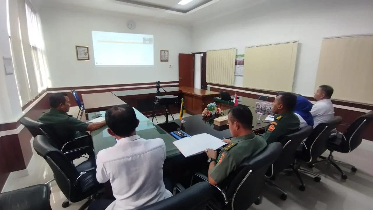 MENGIKUTI ZOOM DALAM RANGKA RAPAT KOORDINASI IKATAN LANJUT KEPANITERAAN DAN KESEKRETARIATAN PENGADILAN INDONESIA SEBAGAI TINDAK LANJUT ATAS KEPUTUSAN KETUA MAHKAMAH AGUNG RI 